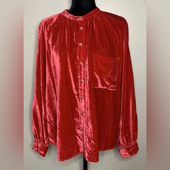 Anthropologie Pilcro Velvet Button-Up Cherry Red Blouse | Large | Stunning Color - Picture 5 of 14